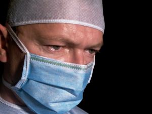 surgeoninmask.jpg